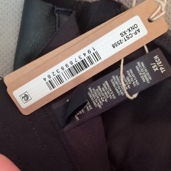 NWT SKIMS FAUX LEATHER CORSET - Picture 6 of 6